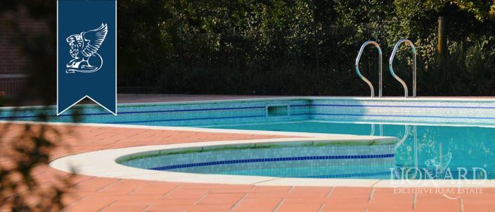 Image No.13-20 Bed Hotel for sale