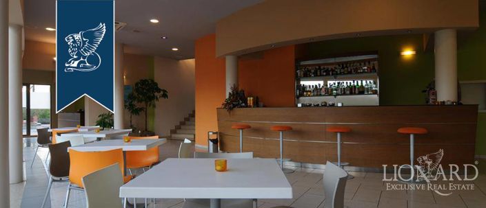 Image No.20-20 Bed Hotel for sale