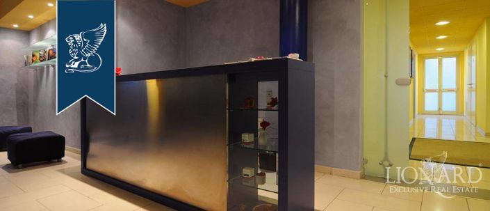 Image No.21-20 Bed Hotel for sale