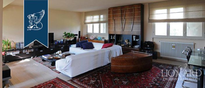 Image No.29-20 Bed Hotel for sale