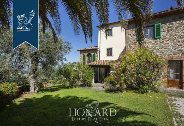 Image No.18-9 Bed Villa for sale