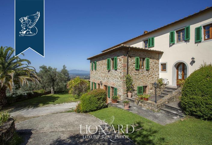 Image No.19-9 Bed Villa for sale