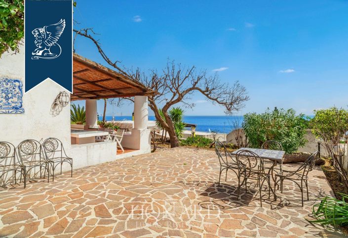 Image No.20-Villa de 7 chambres à vendre à Santa Marina Salina