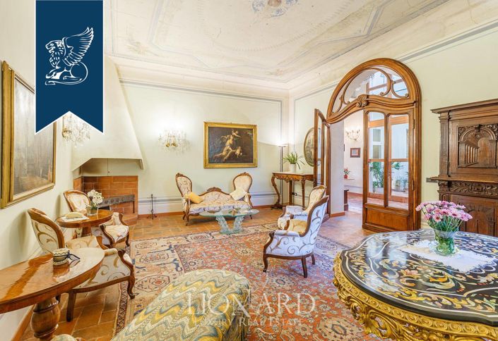 Image No.17-6 Bed Villa for sale