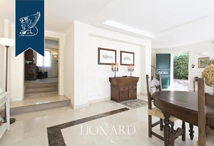 Image No.46-10 Bed Villa for sale