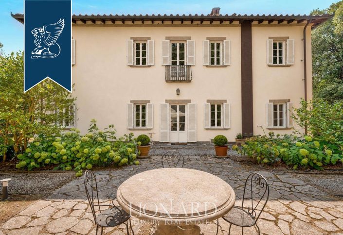 Image No.5-10 Bed Villa for sale