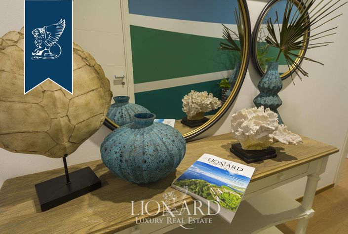 Image No.34-4 Bed Villa for sale