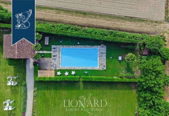 Image No.5-15 Bed Villa for sale