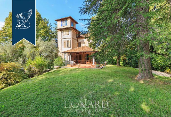 Image No.14-10 Bed Villa for sale