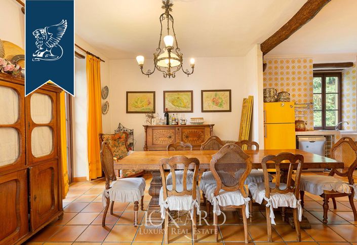 Image No.30-10 Bed Villa for sale