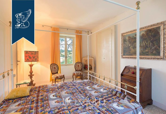 Image No.37-10 Bed Villa for sale