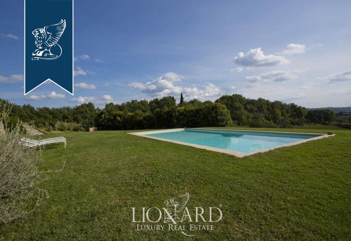 Image No.12-Ferme de 9 chambres à vendre à Terni