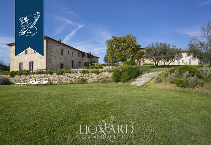 Image No.17-Ferme de 9 chambres à vendre à Terni