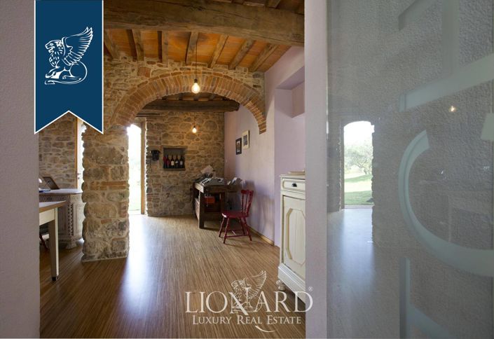 Image No.28-Ferme de 9 chambres à vendre à Terni