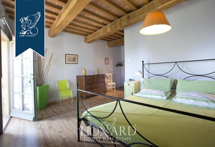 Image No.33-Ferme de 9 chambres à vendre à Terni