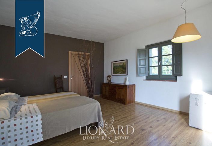 Image No.40-Ferme de 9 chambres à vendre à Terni