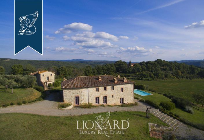 Image No.5-Ferme de 9 chambres à vendre à Terni