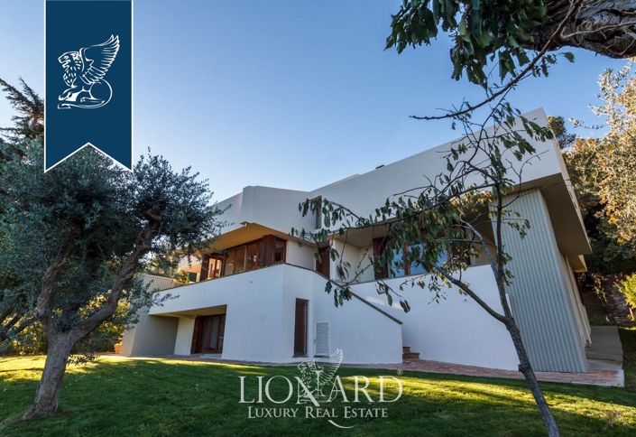 Image No.21-Villa de 4 chambres à vendre à Livorno