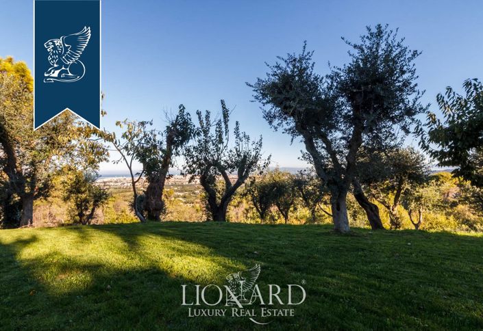 Image No.24-Villa de 4 chambres à vendre à Livorno