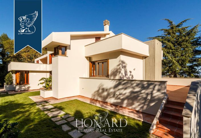 Image No.25-Villa de 4 chambres à vendre à Livorno