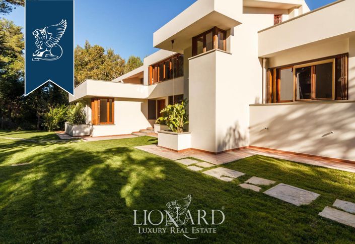 Image No.26-Villa de 4 chambres à vendre à Livorno