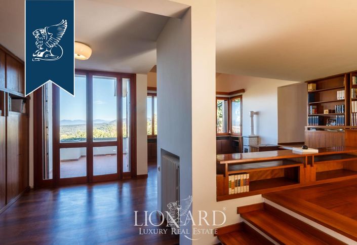 Image No.35-Villa de 4 chambres à vendre à Livorno