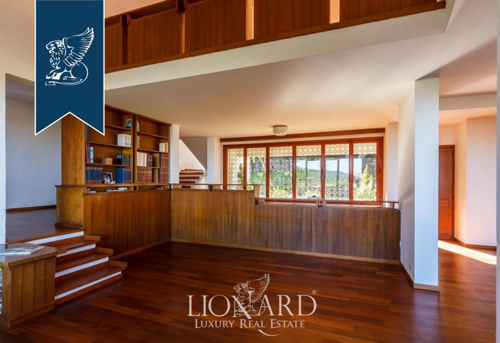 Image No.46-Villa de 4 chambres à vendre à Livorno