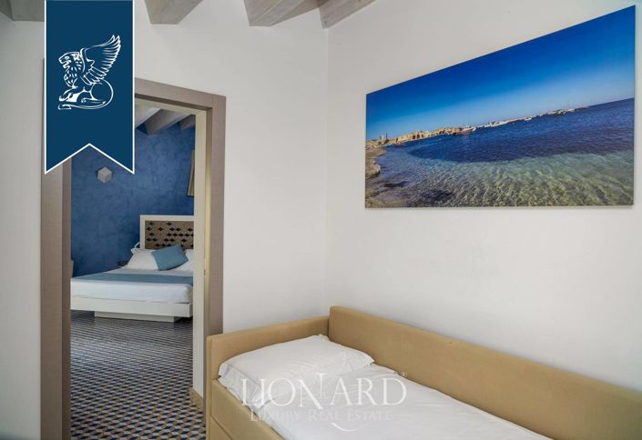 Image No.39-15 Bed Hotel for sale