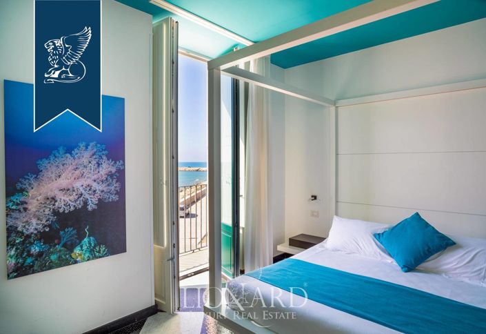 Image No.44-15 Bed Hotel for sale