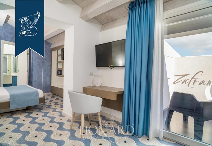 Image No.46-15 Bed Hotel for sale