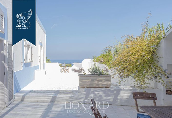 Image No.12-Villa de 6 chambres à vendre à Latina