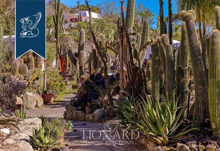 Image No.14-Villa de 20 chambres à vendre à Forio