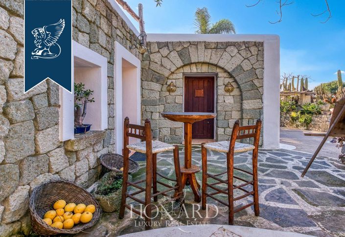 Image No.18-Villa de 20 chambres à vendre à Forio