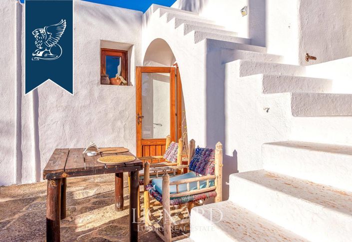 Image No.20-Villa de 20 chambres à vendre à Forio