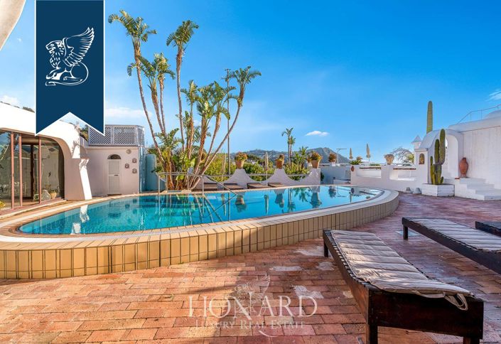 Image No.9-Villa de 20 chambres à vendre à Forio