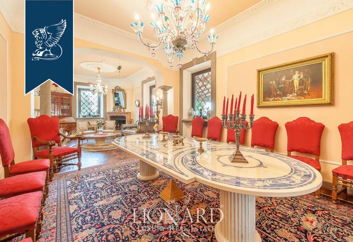 Image No.52-12 Bed Villa for sale