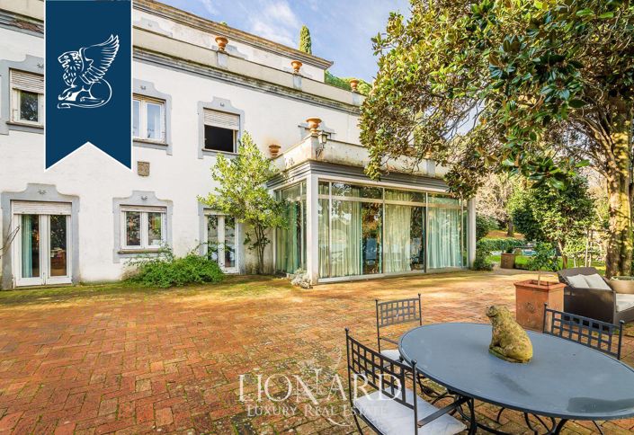 Image No.12-Villa de 17 chambres à vendre à Castèl Gandolfo