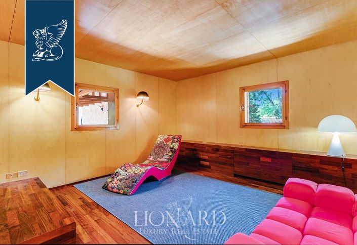 Image No.40-5 Bed Villa for sale