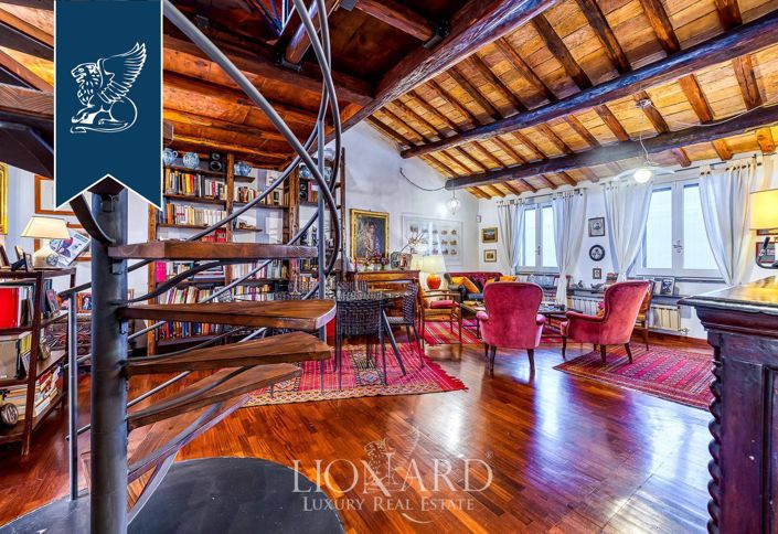 Image No.2-7 Bed Property for sale