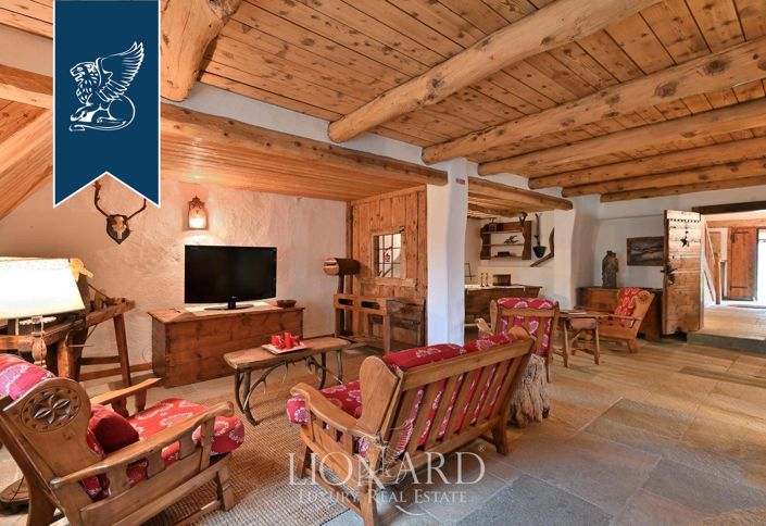 Image No.12-9 Bed Villa for sale