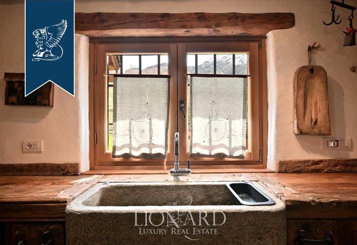 Image No.23-9 Bed Villa for sale