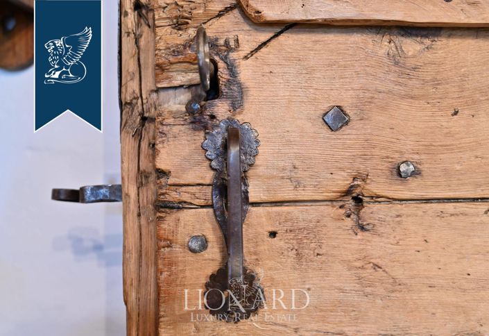 Image No.27-9 Bed Villa for sale