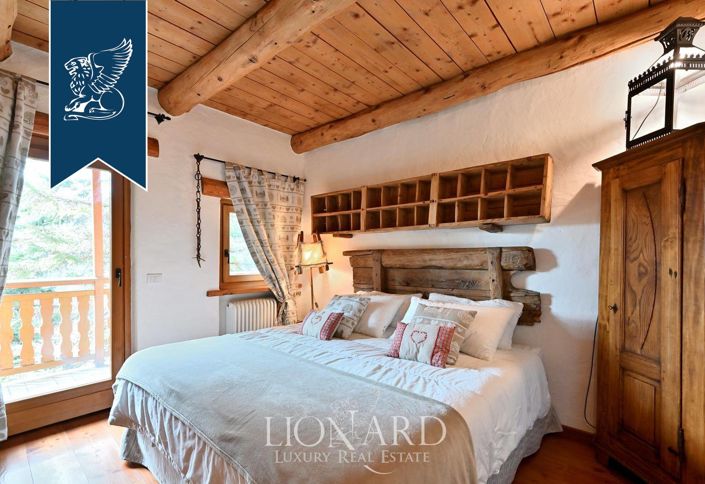 Image No.36-9 Bed Villa for sale