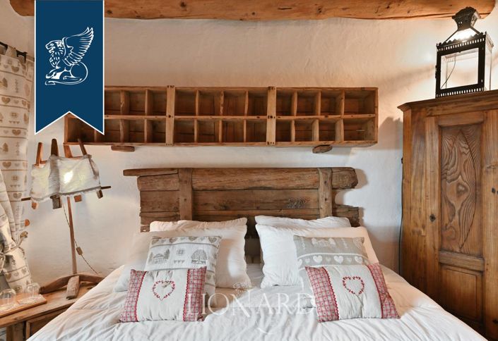 Image No.39-9 Bed Villa for sale