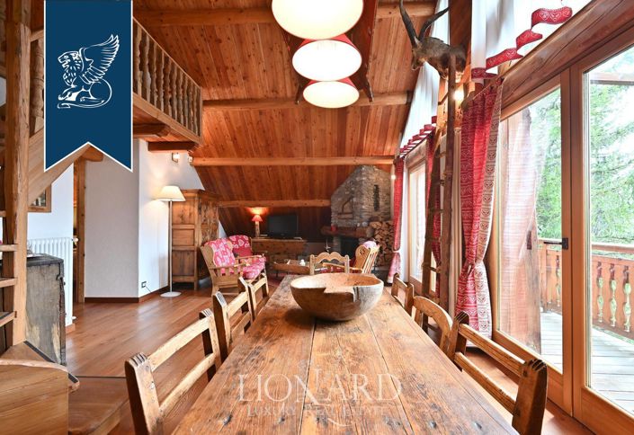 Image No.57-9 Bed Villa for sale