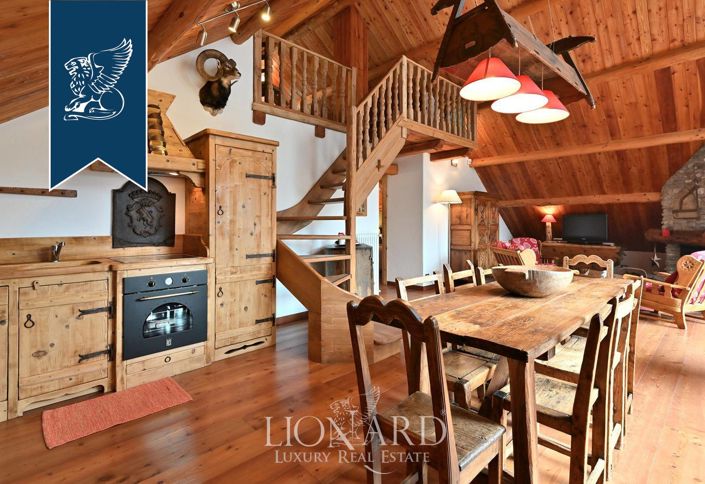 Image No.72-9 Bed Villa for sale