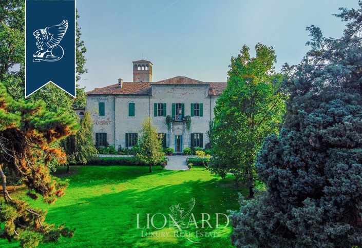 Image No.10-Villa de 10 chambres à vendre à Cremona