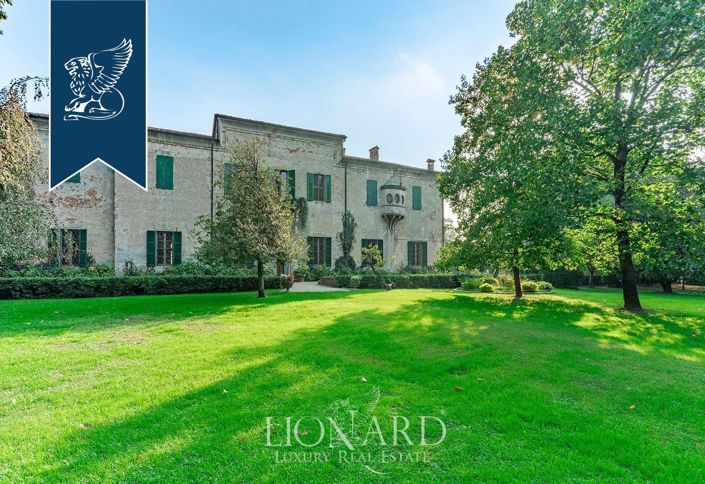 Image No.12-Villa de 10 chambres à vendre à Cremona