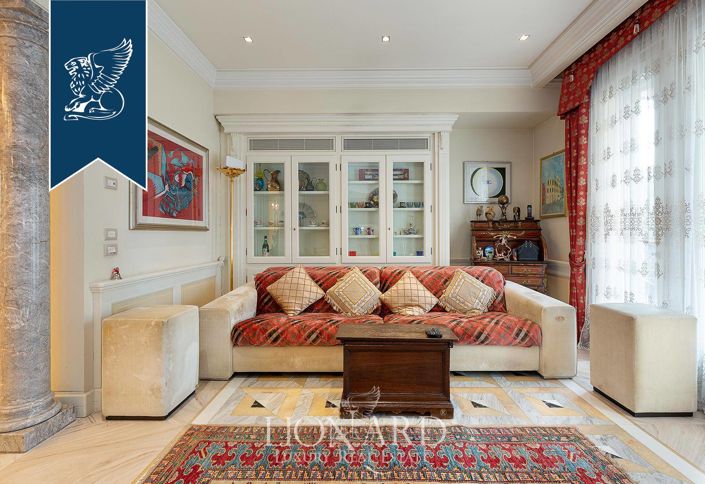 Image No.18-5 Bed Villa for sale