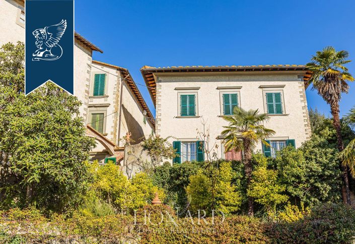 Image No.31-50 Bed Farmhouse for sale